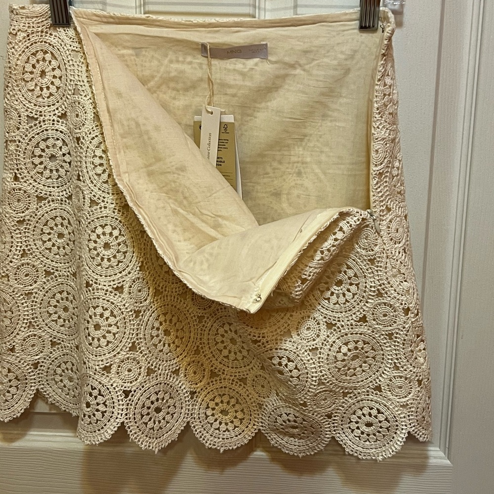 MNG Mango Cream Crochet Mini Skirt - Picture 4 of 5